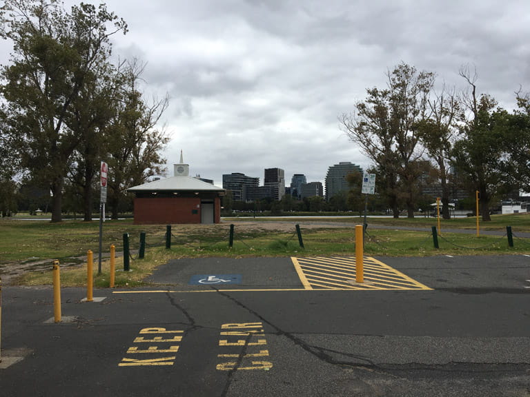 Disabled parking for Cormorant and Grebe Picnic Areas 