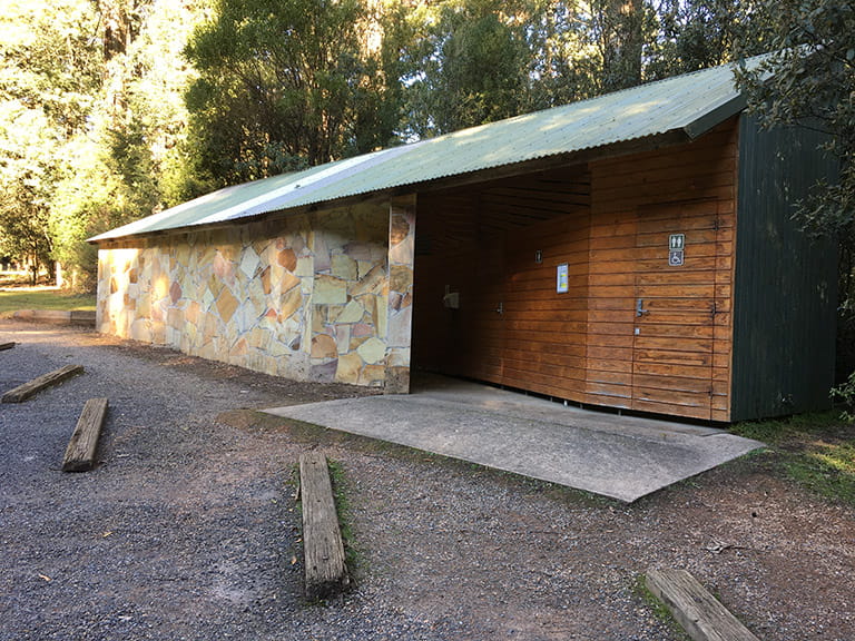 O'Donohues Picnic Ground toilet block and carparking bays