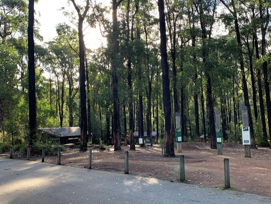 Picnic area entry