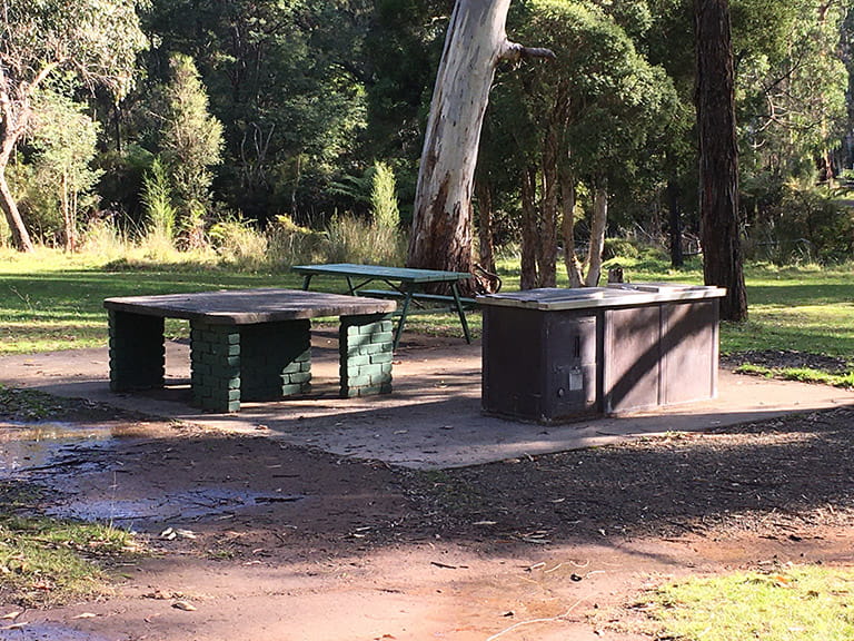 Maroondah Reservoir barbecue and picnic tables