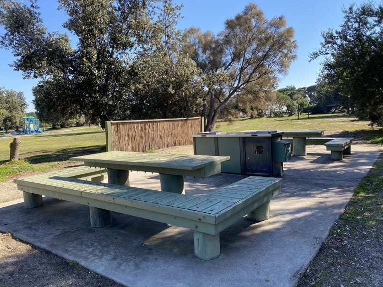 Point Cook Beach Picnic Area 