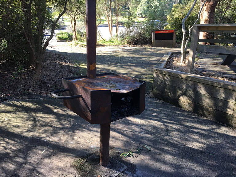 Solid fuel barbecue at Silvan Reservoir Lower Picnic Ground