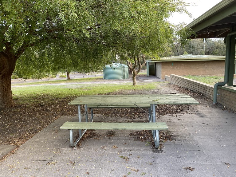 Sugarloaf Reservoir Saddle Dam Picnic Table