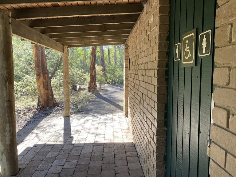 Warrandyte Pound Bend Reserve Toilets