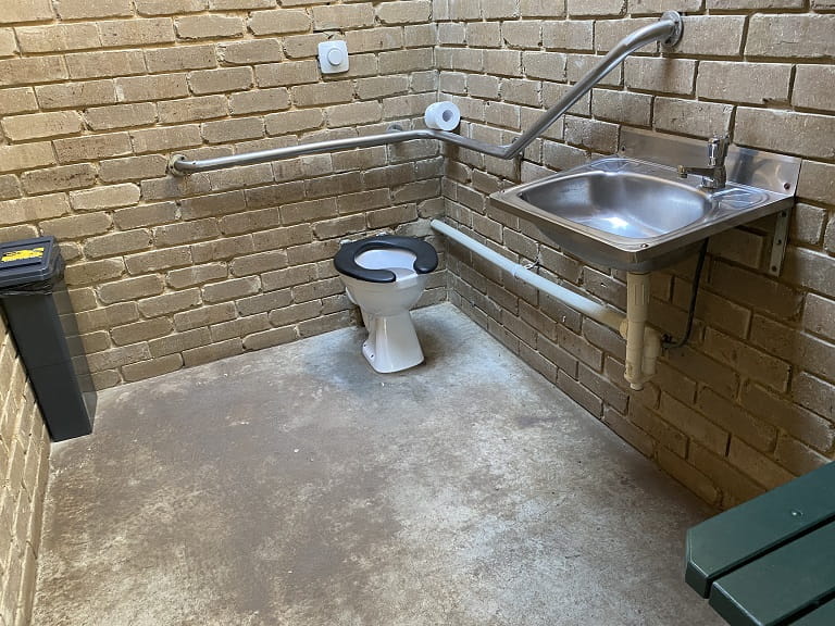 Warrandyte Pound Bend Reserve Toilets