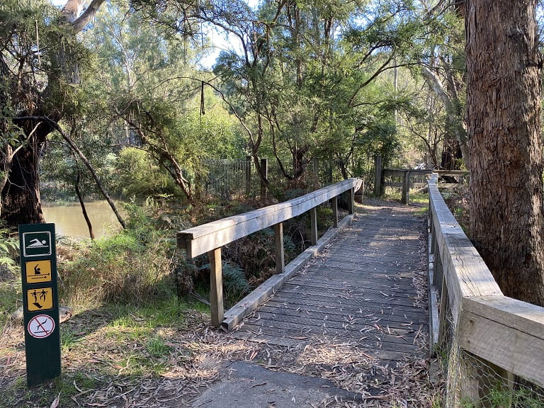Warrandyte Pound Bend Reserve Walking Path