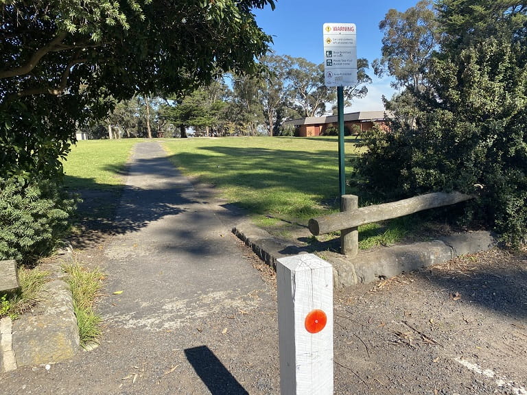 Yan Yean Reservoir upper carpark