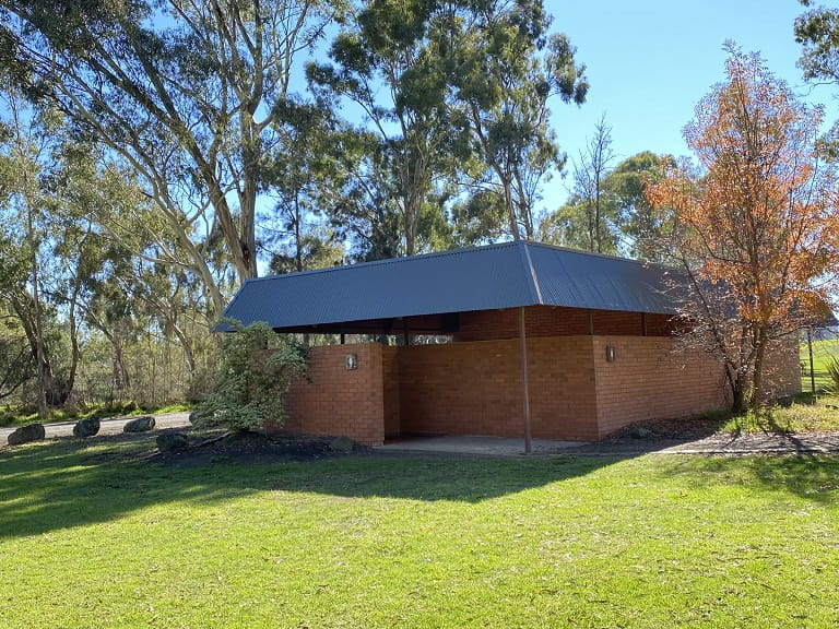 Yan Yean Lower Picnic Area Toilets