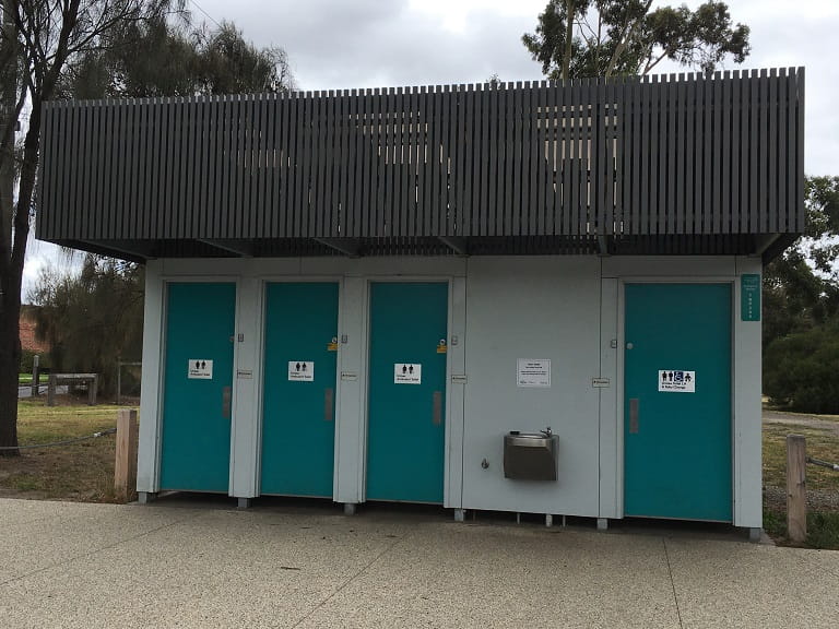 Yarra Bend Westfield Reserve Toiletblock
