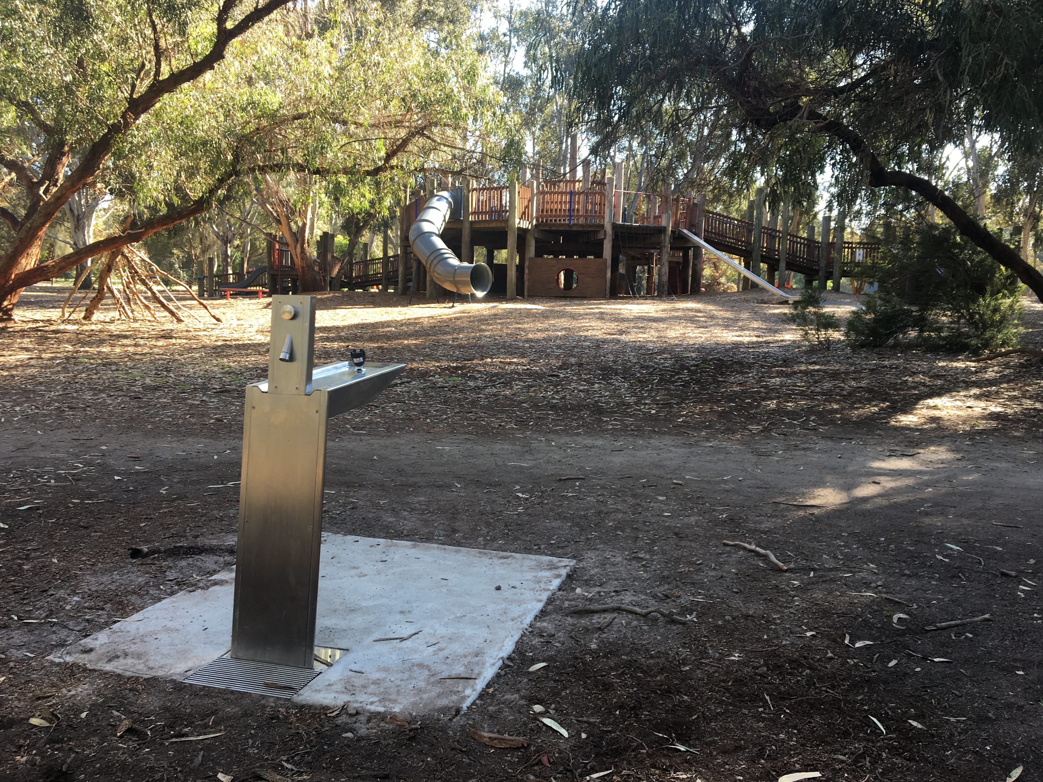 New drinking fountain installed at Braeside Park through the Urban Parks Active Wellbeing Program. 