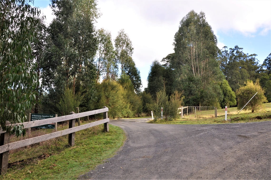 The entrance to Yuonga Road Car Park.