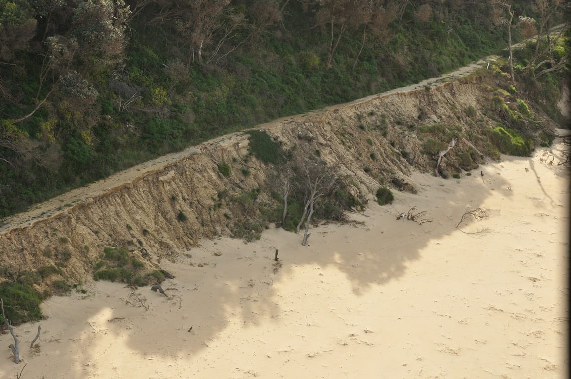 Storm recovery - coastal erosion - Gippsland - April 2022