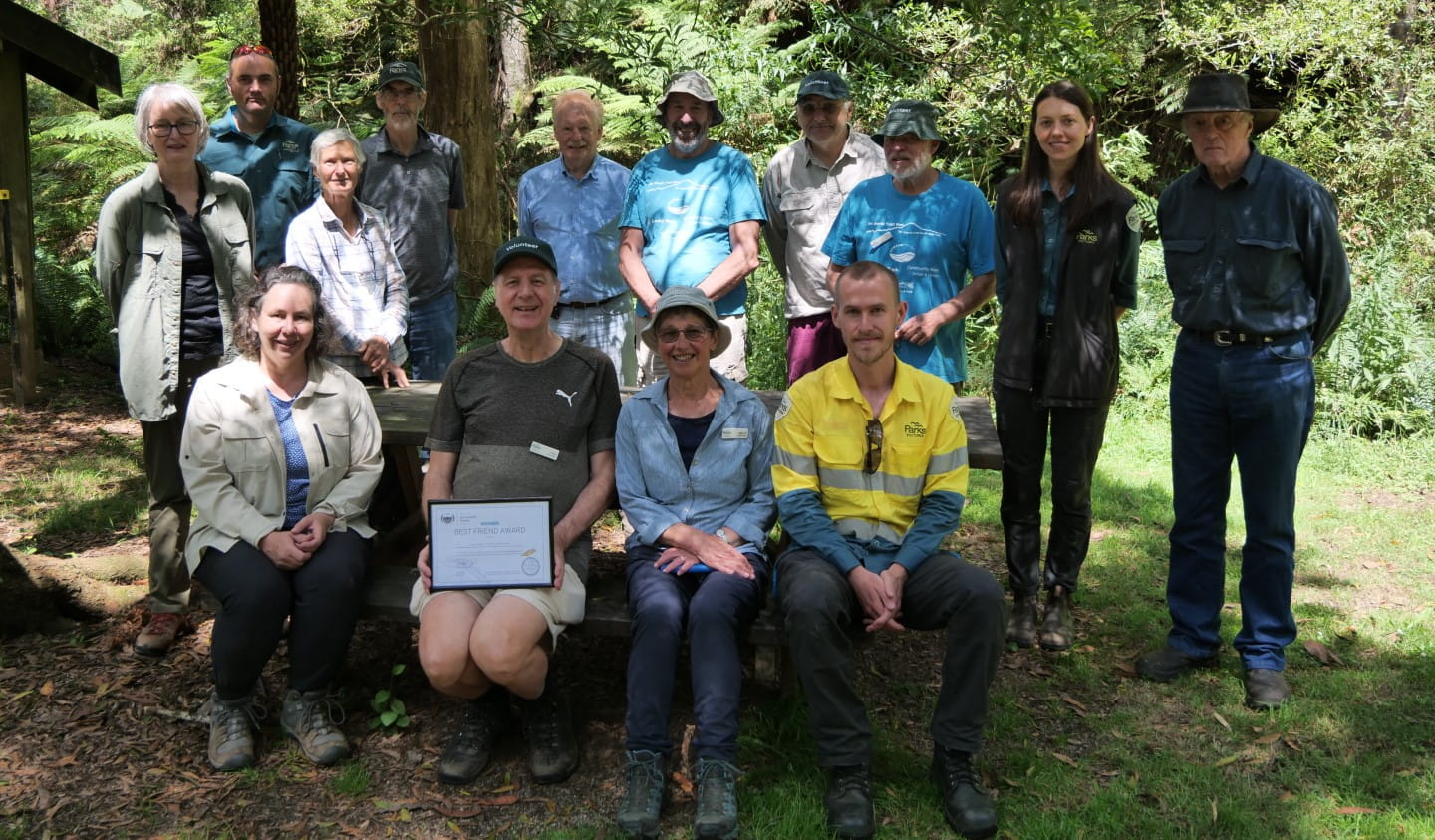 The Friends of Mount Worth State Park and local Parks Victoria rangers celebrate Tony Castle's VEFN Best Friend Award.