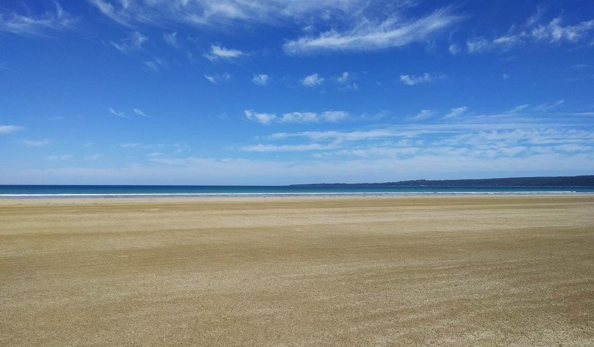 The beach at Waratah bay.