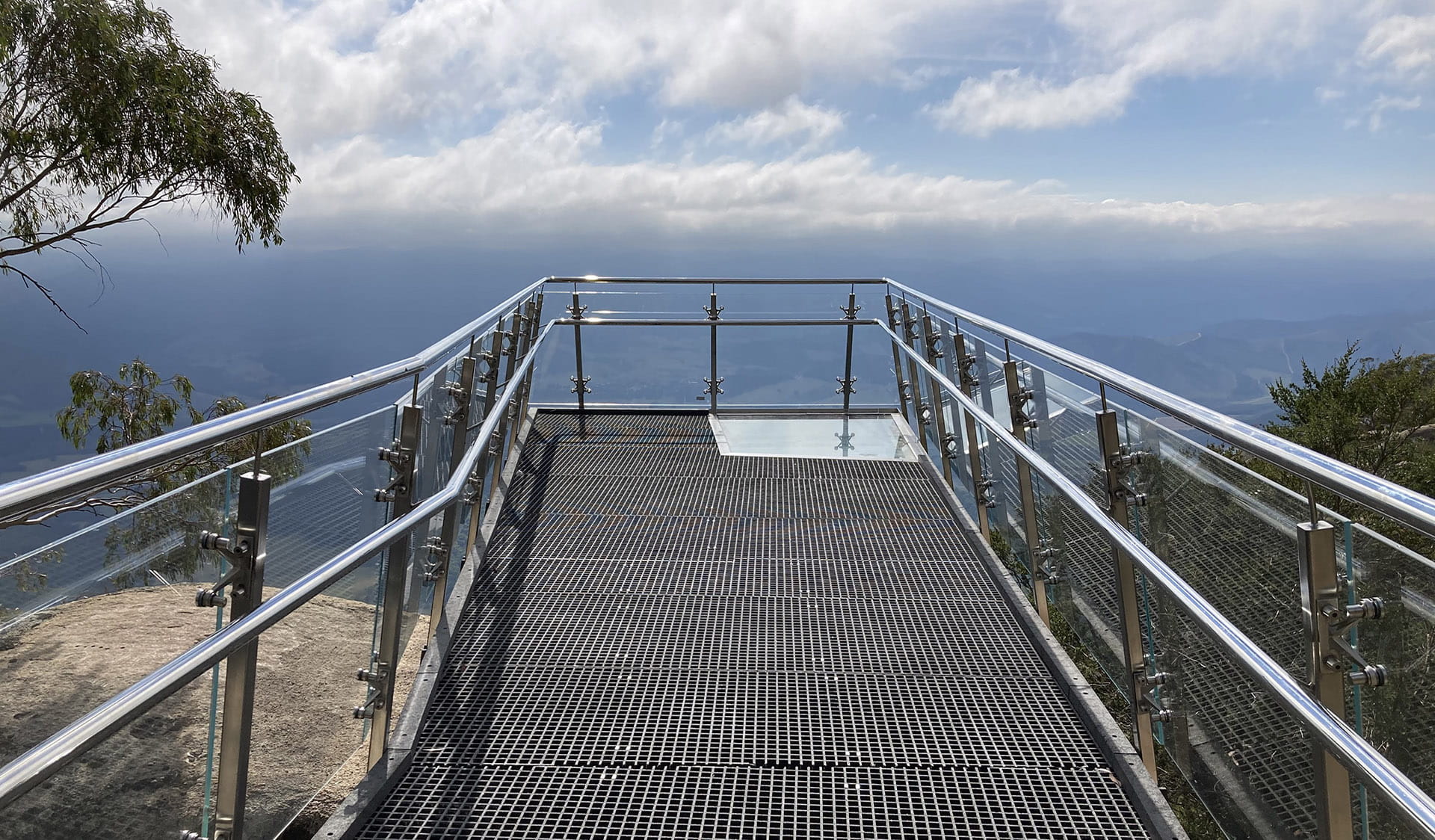 Mount Buffalo National Park - The Gorge viewing area