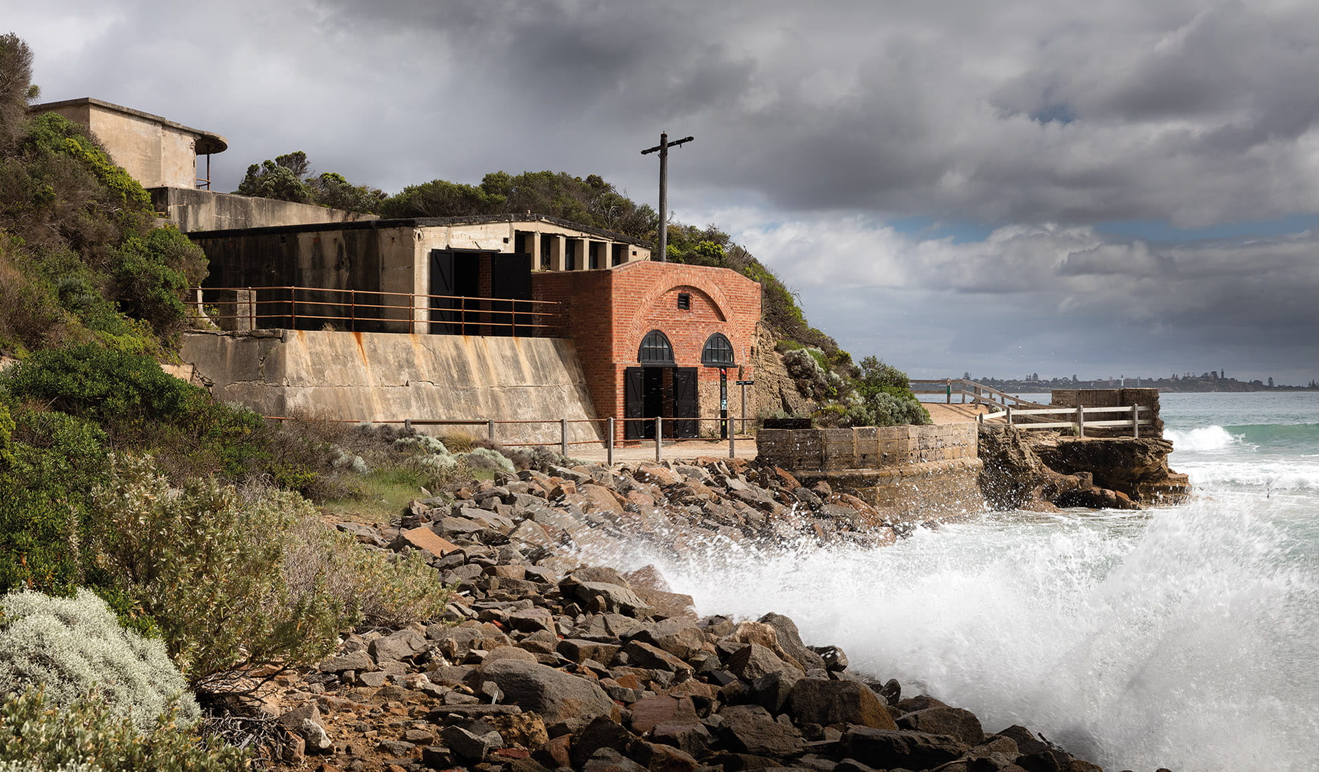 fort-nepean-engine-house-point-nepean-national-park-1920x1124.jpg?h=450&thn=0&w=764&bc=FFFFFF&hash=1F580ED6AA5A99B851EE8AF27971C007951294D5