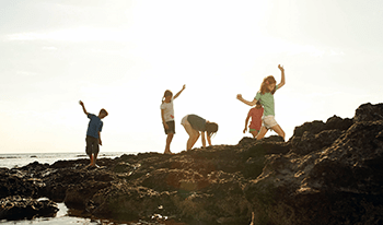 Kids rockpooling at Ricketts Point Marine Sanctuary
